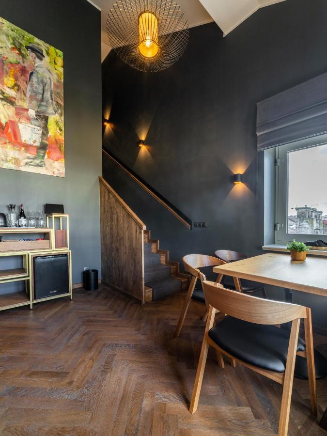 The Viaduct - Suites & More Praha Bagian luar foto